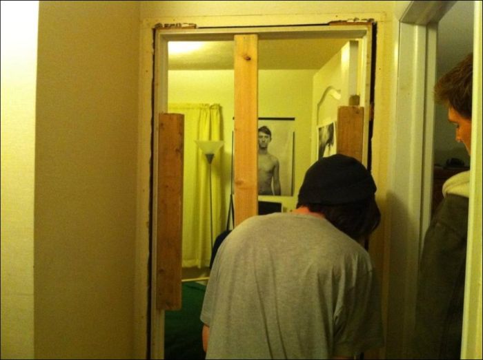 Roommate Prank (22 pics)