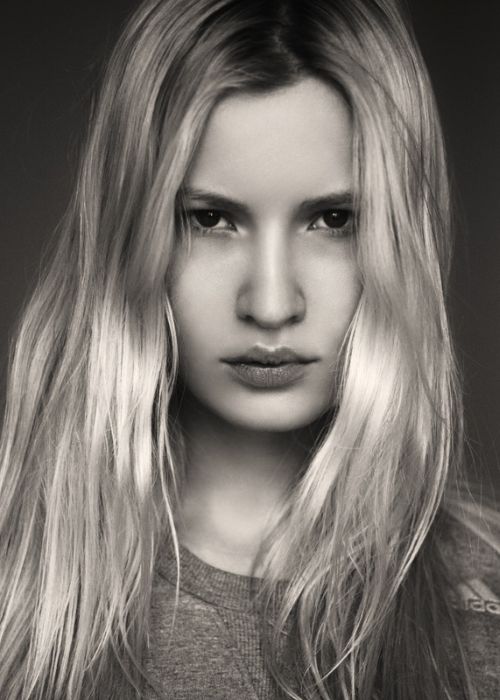 Beautiful Girls (152 pics)