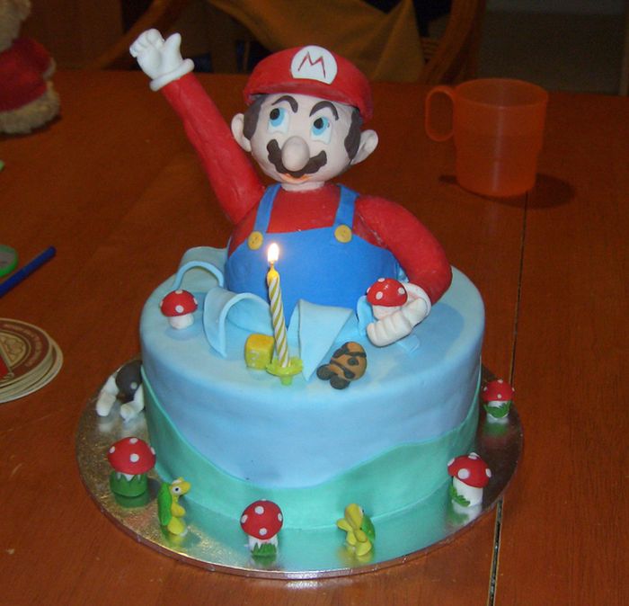 Super Mario Cakes (100 pics)