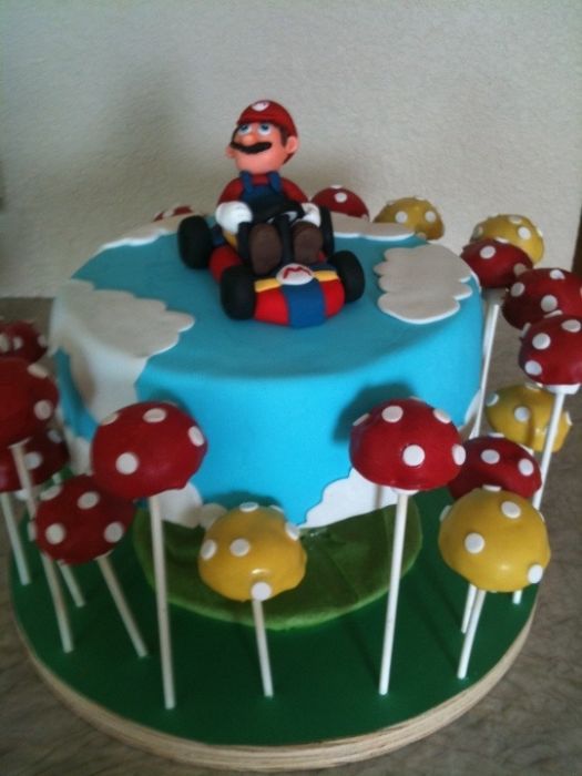 Super Mario Cakes (100 pics)