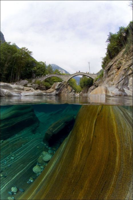 Incredibly Clear Waters of Verzasca River (12 pics)
