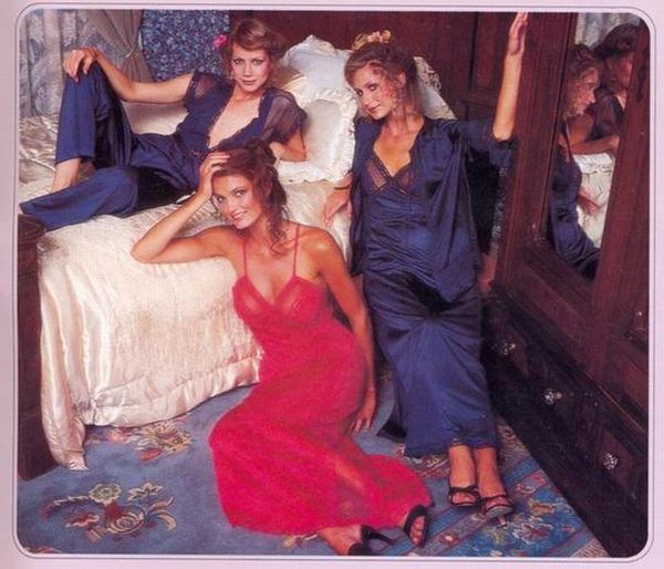 Victoria's Secret Models in 1979 (23 pics)