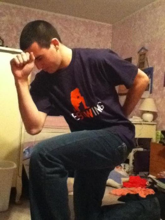 Tebowing (75 pics)