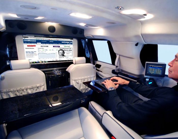 Becker Cadillac Escalade ESV (22 pics)