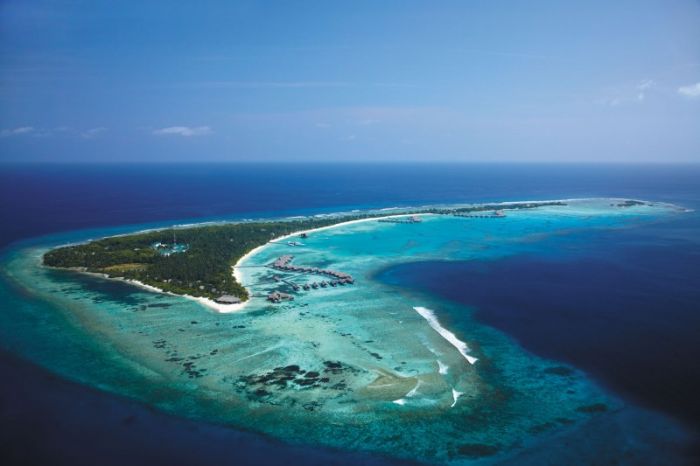 5 Star Luxury Villingili Resort and Spa in Maldives (22 pics)