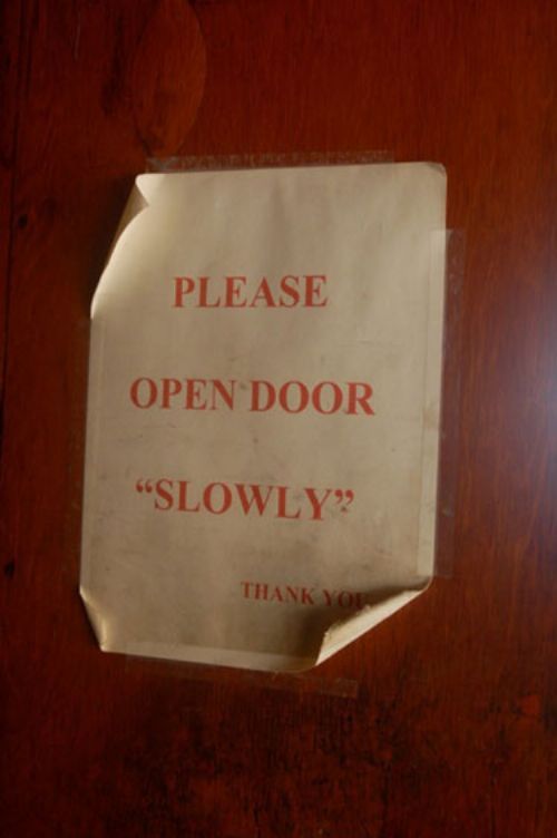 Suspicious Quotation Marks (24 pics)