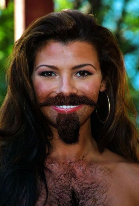 Celebrities with Beards (48 pics)