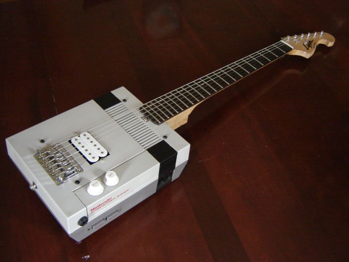 Nintendo Entertainment System Guitar (18 pics)