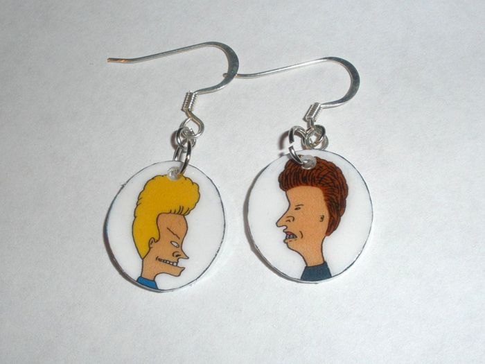 Television-Themed Earrings (53 pics)