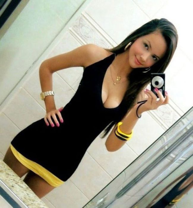 Sexy Asian Girls (41 pics)
