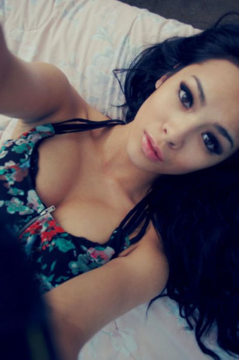 Sexy Asian Girls (41 pics)