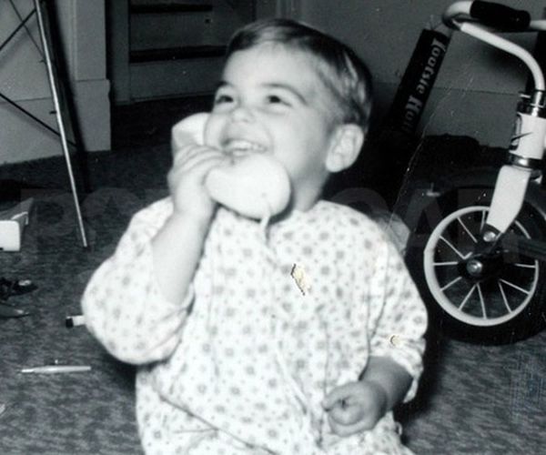 George Clooney Aging Timeline (51 pics) George Clooney Aging Timeline (51 pics)