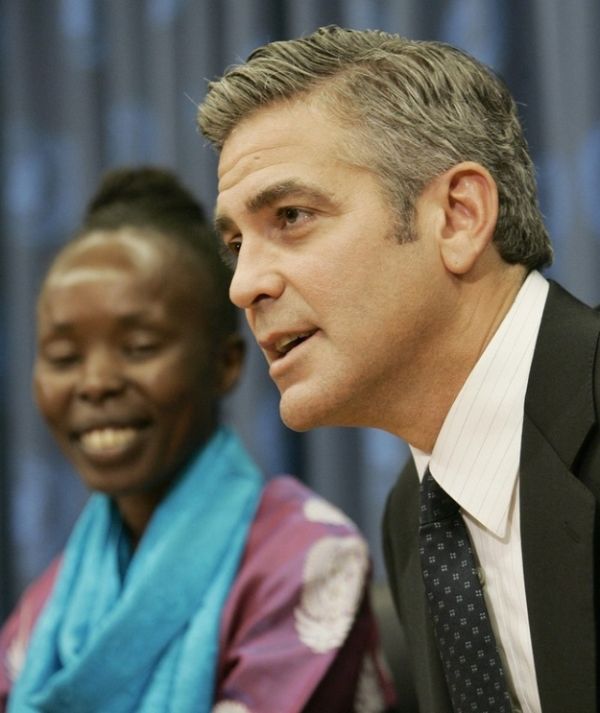 George Clooney Aging Timeline (51 pics) George Clooney Aging Timeline (51 pics)