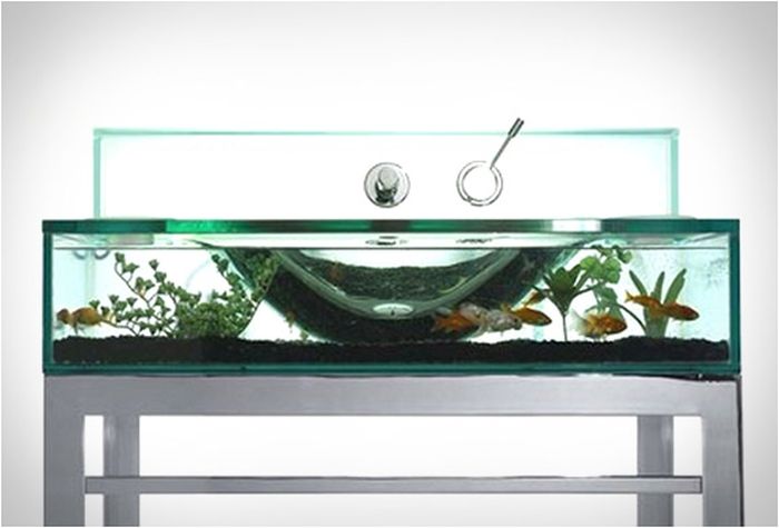 Moody Aquarium Sink (5 pics)