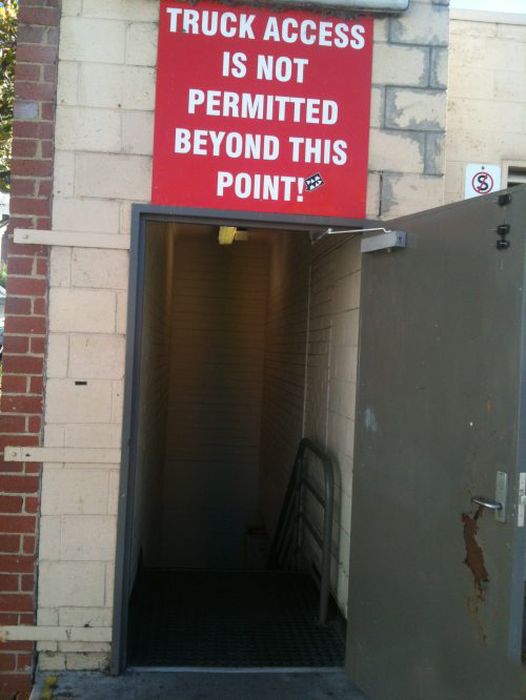 WTF Signs. Part 24 (36 pics)