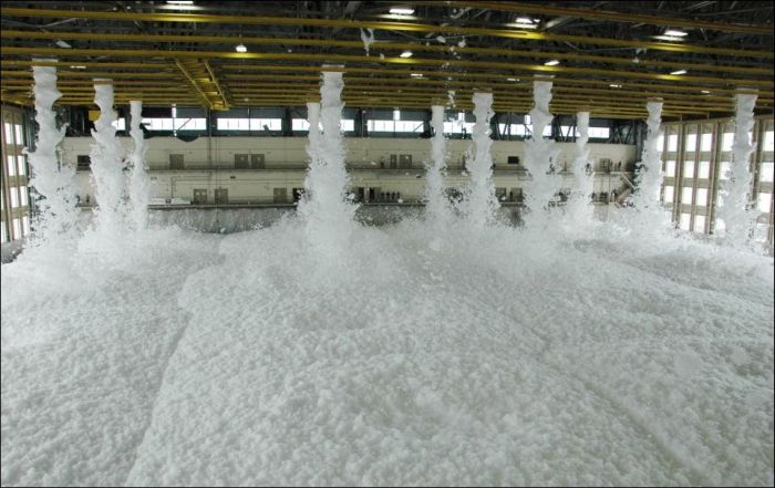 Hangar Full of Foam (6 pics)