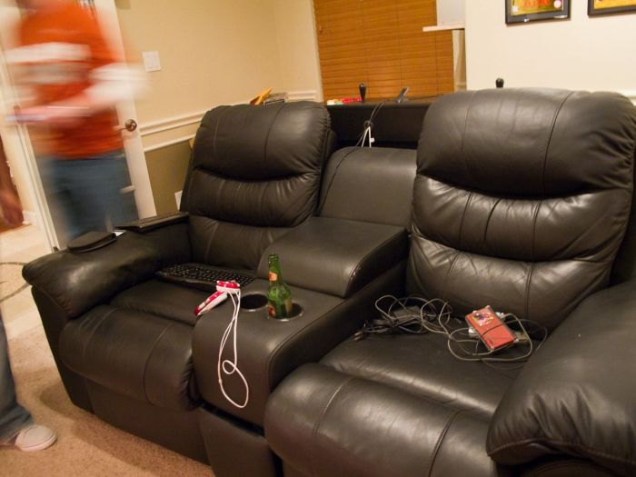 Cool Gamer Room (17 pics)