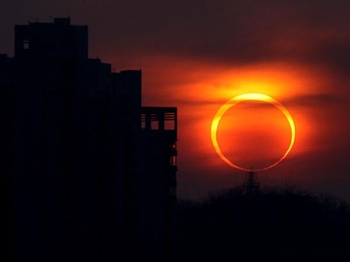 Beautiful Photos Of The Solar Eclipse (50 pics)