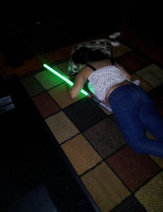 Wasted People Doing Funny and Stupid Things (35 pics)