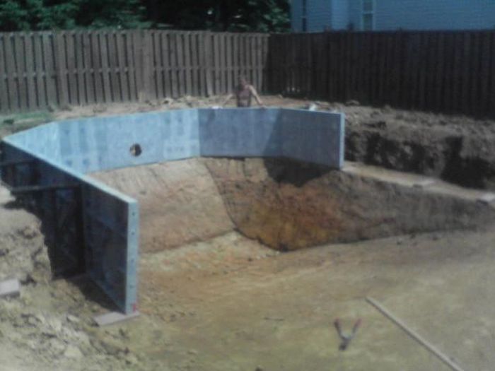 Self Made Pool (38 pics)