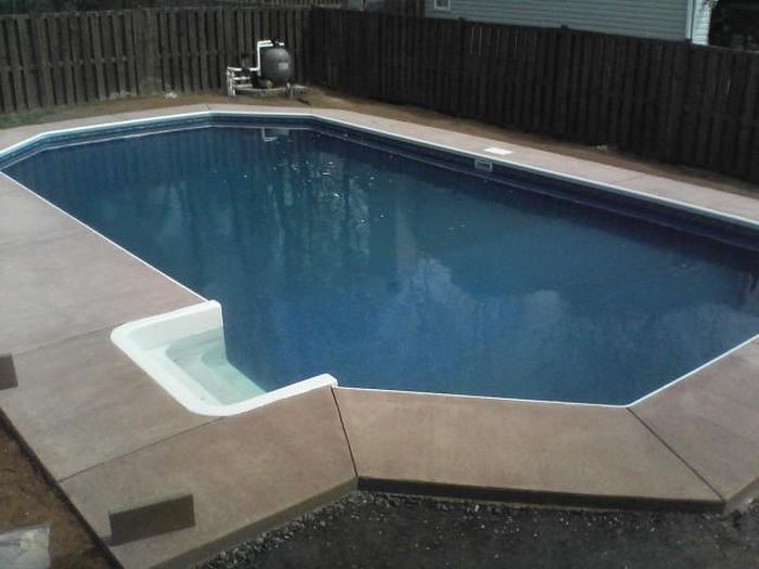 Self Made Pool (38 pics)