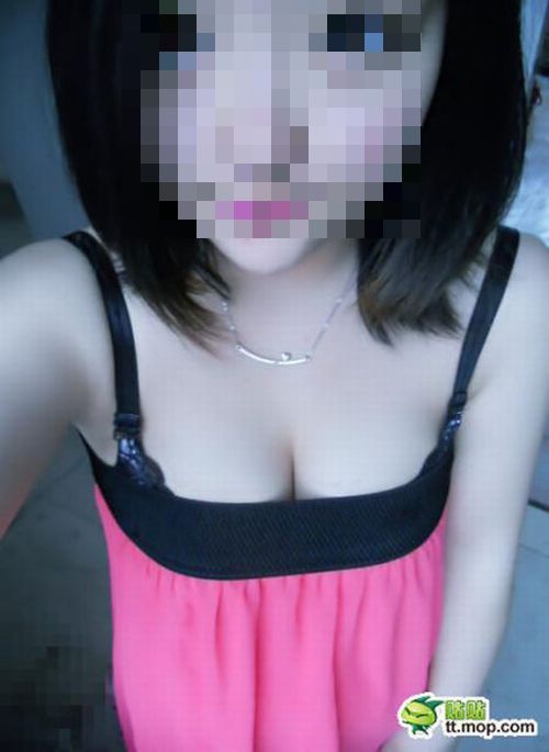 This Girl Is 18 Years Old (6 pics)