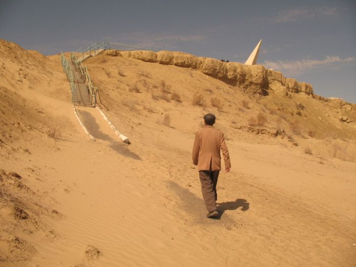 Abandoned Ships of Dead Aral Sea (22 pics)