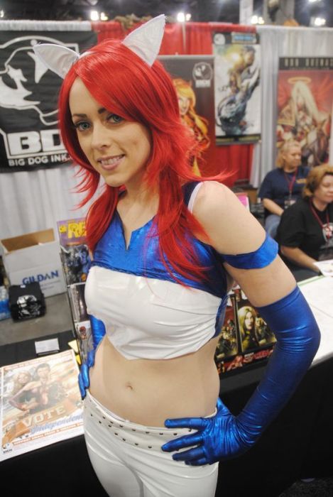 Sexy Girls of Phoenix Comicon 2012 (43 pics)