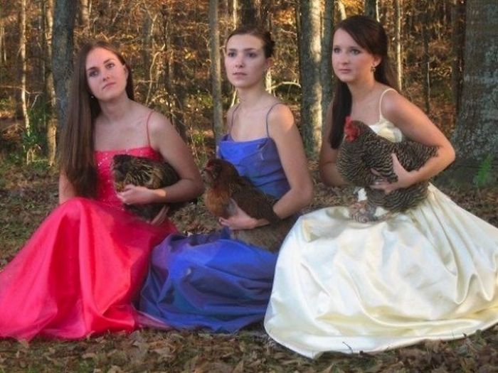 Awkward Prom Photos (65 pics)