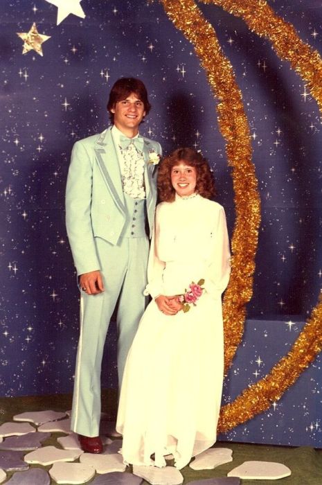 Awkward Prom Photos (65 pics)