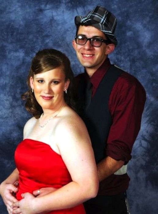 Awkward Prom Photos (65 pics)