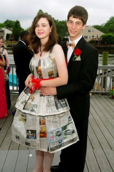 Awkward Prom Photos (65 pics)