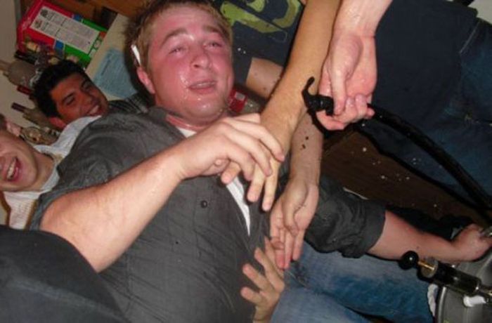 Funny Drunk People (33 pics)