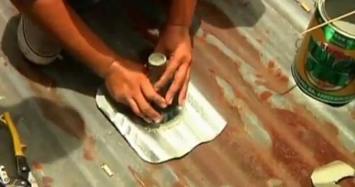 Self-Made Light in Slums of Philippines (9 pics)