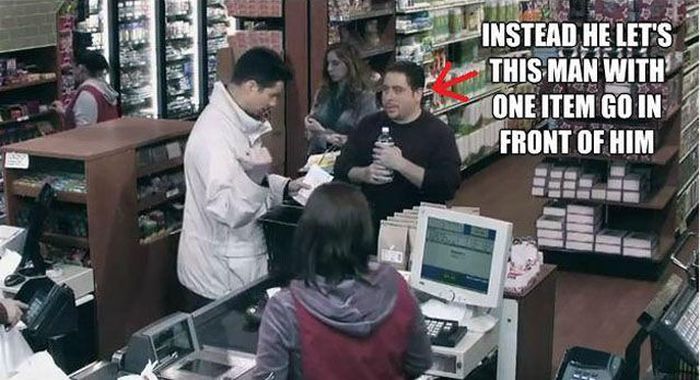 The Millionth Customer (7 pics)