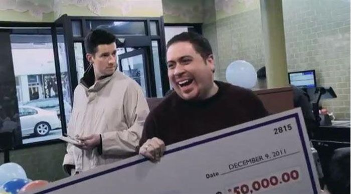 The Millionth Customer (7 pics)