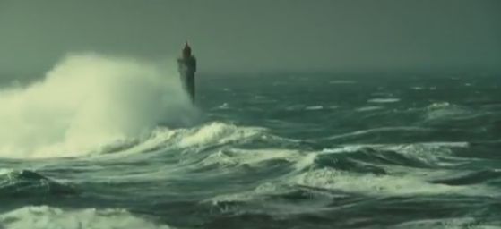 Amazing Sea Storm Power