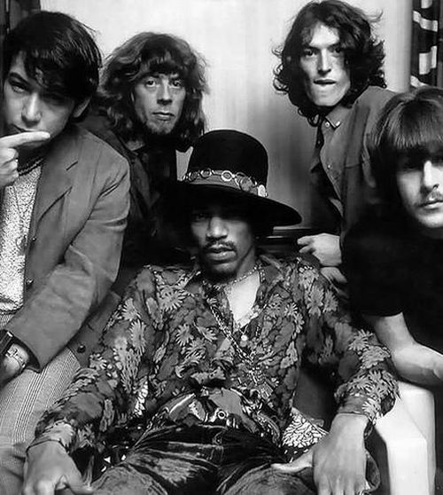 Hanging out with Jimi Hendrix (22 pics)