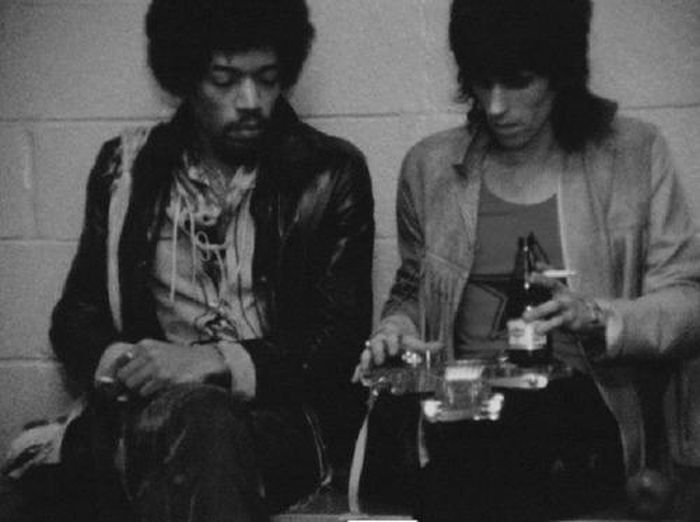 Hanging out with Jimi Hendrix (22 pics)