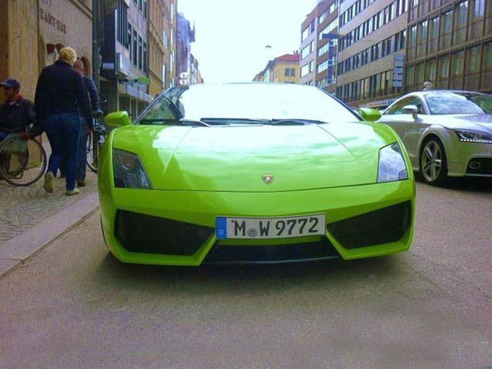 Cars of Euro 2012 Stars (23 pics) Cars of Euro 2012 Stars (23 pics)