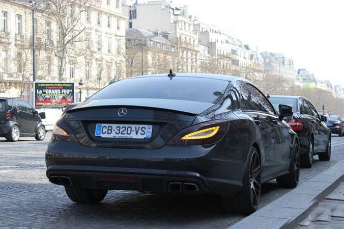 Cars of Euro 2012 Stars (23 pics) Cars of Euro 2012 Stars (23 pics)