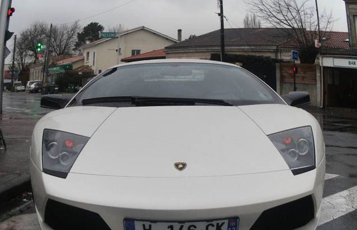 Cars of Euro 2012 Stars (23 pics) Cars of Euro 2012 Stars (23 pics)
