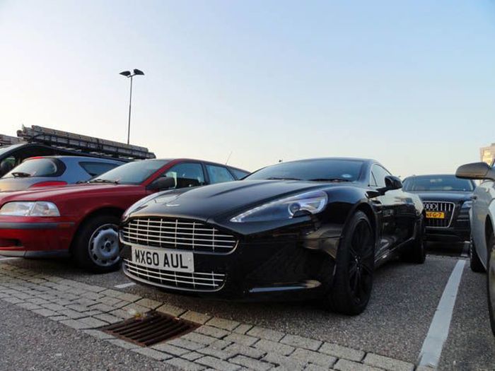 Cars of Euro 2012 Stars (23 pics) Cars of Euro 2012 Stars (23 pics)