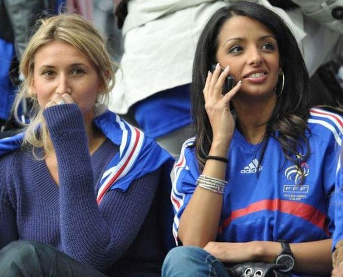Euro 2012 Girls (80 pics)
