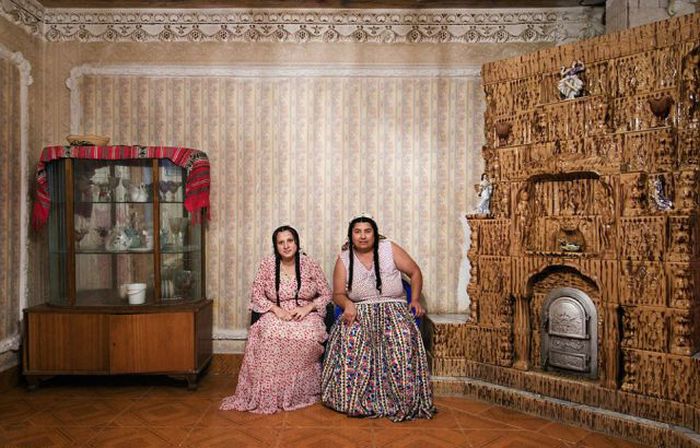 Houses of Romanian Gypsies (36 pics)