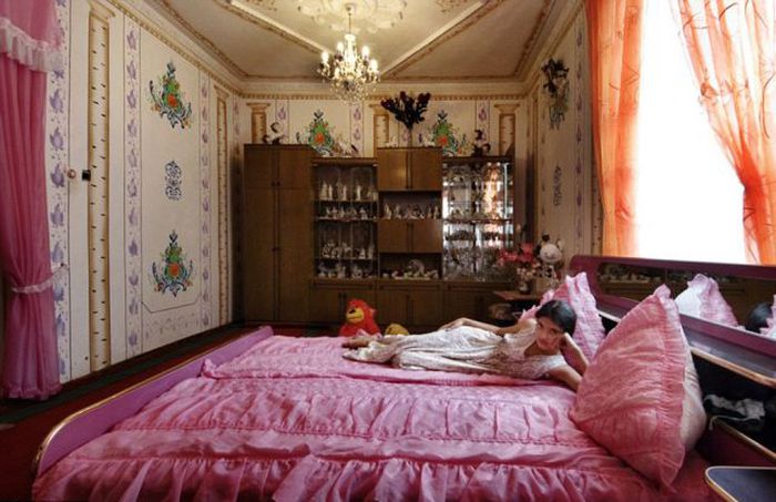 Houses of Romanian Gypsies (36 pics)