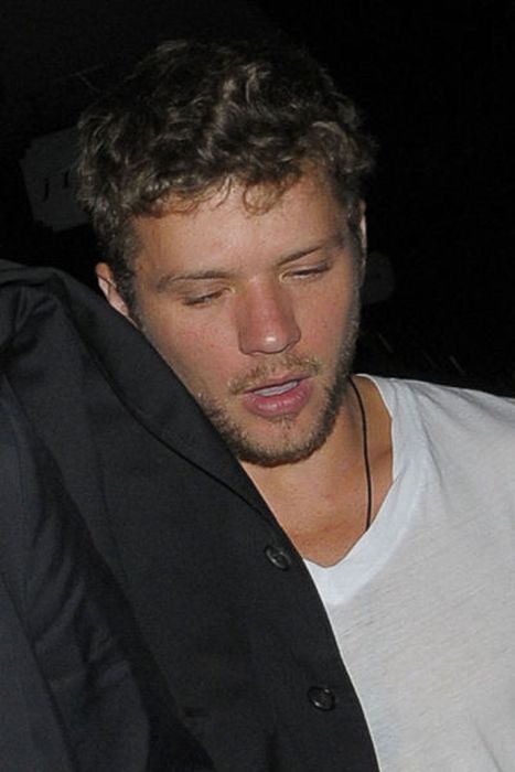 Drunk Celebrities. Part 2 (67 pics)