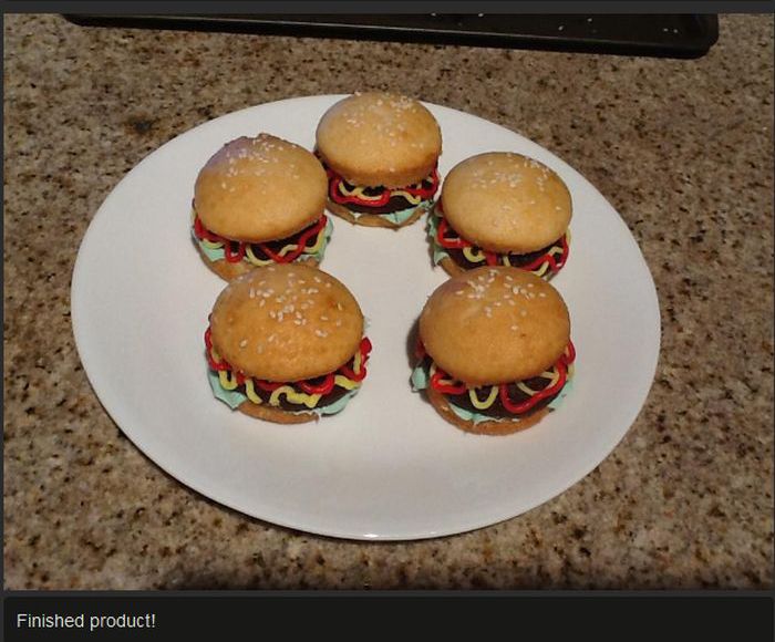 Hamburger Cupcakes! (12 pics)