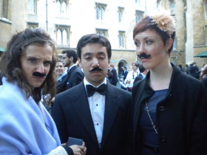 Cambridge Students Know How to Party (35 pics)