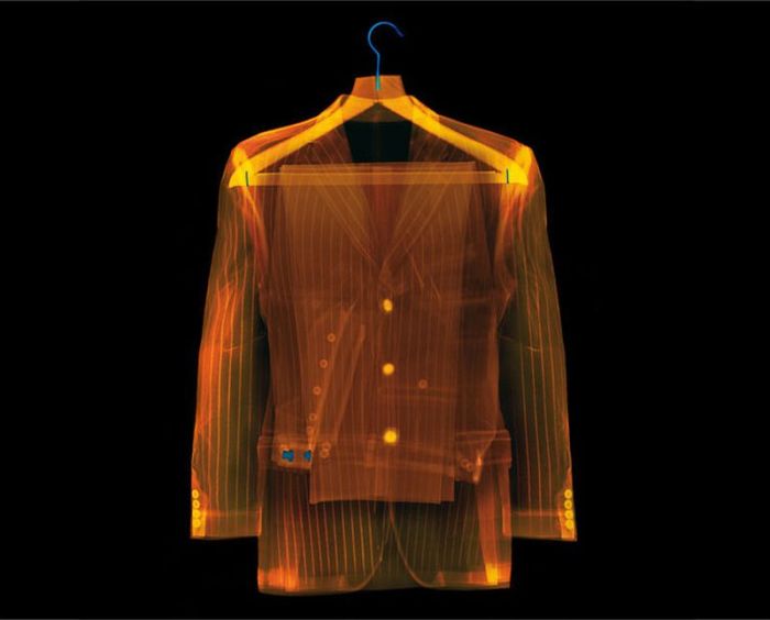 X-ray by Nick Veasey (56 pics)